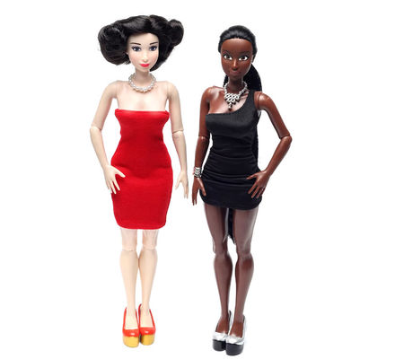 低MOQ オリジナルデザイン パーソナライズ 30cm ファッション人形 服 バービー人形